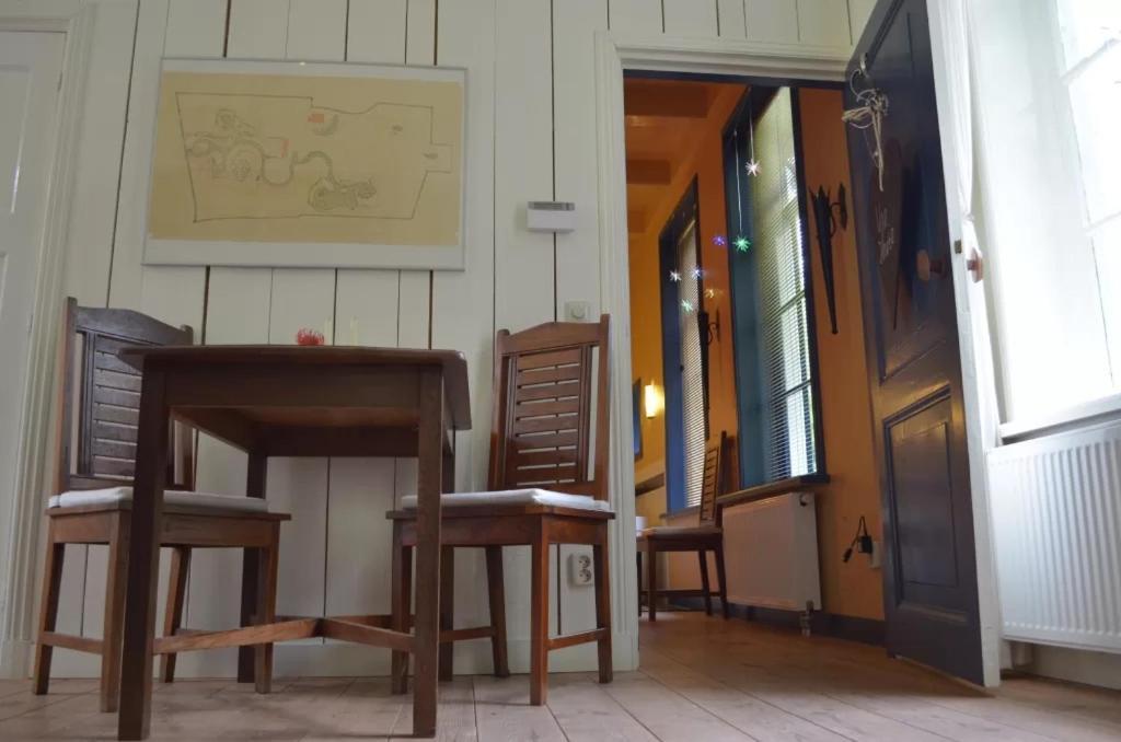 Oentsjerk Stania State Bed & Breakfast エクステリア 写真